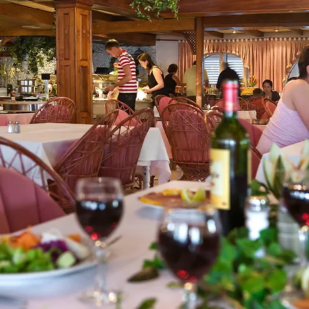 Parque Del Paraiso Ii * Playa del Inglés