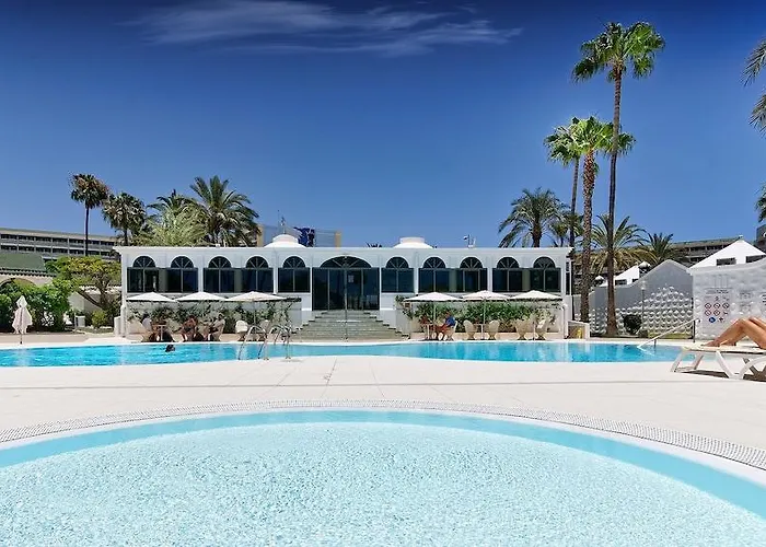 Апартаменти Parque Del Paraiso Ii *