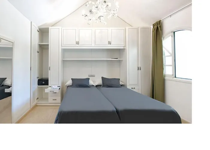 Parque Del Paraiso Ii Апартаменти *