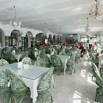 Parque Del Paraiso Ii