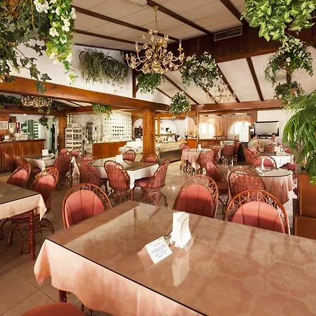 Parque Del Paraiso Ii