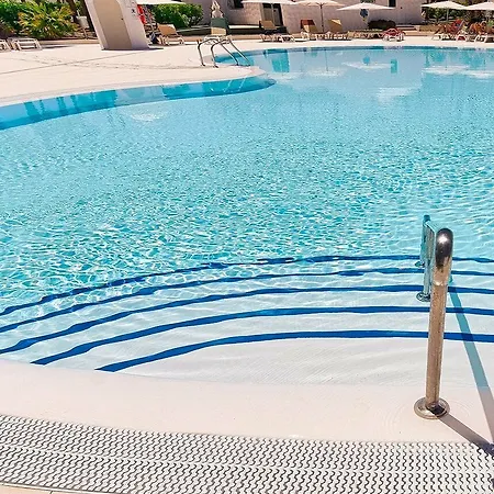 Parque Del Paraiso Ii Apartman *