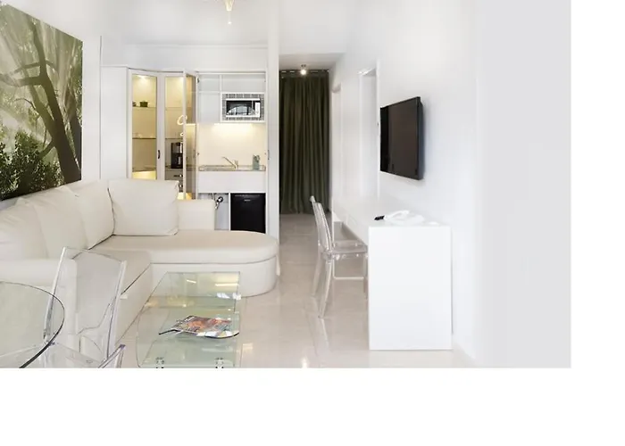 Parque Del Paraiso Ii *