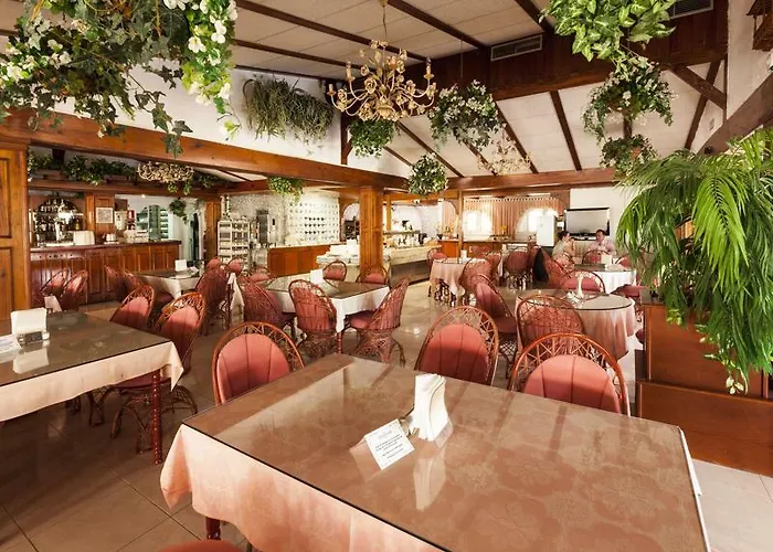 Parque Del Paraiso Ii