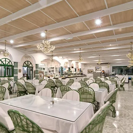 Parque Del Paraiso Ii * بلايا ديل إنغلز